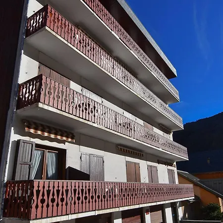 Apartment Confortable Pour 2 Avec Balcon Expose Sud A Valloire, Pres Des Pistes Et Des Commerces - Fr-1-263-29 *
